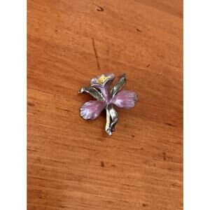 Vintage Style Enamel Flower Brooch Purple Floral Pin Cottagecore Jewelry
